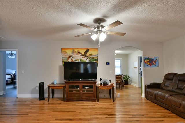 134 Rolling Drive, Westminster, SC 29693