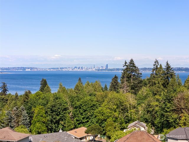 7598 E Alki View Court, Port Orchard, WA 98366