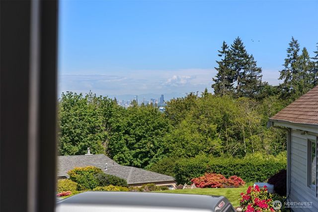 7598 E Alki View Court, Port Orchard, WA 98366