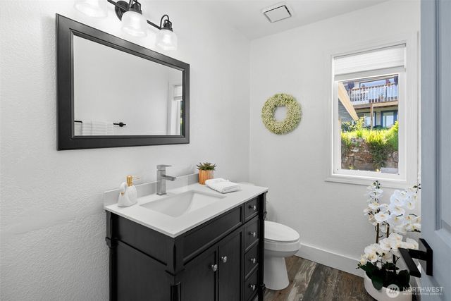 7598 E Alki View Court, Port Orchard, WA 98366