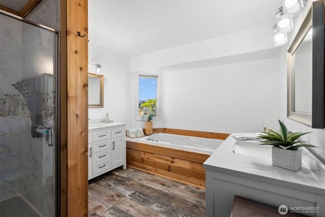 7598 E Alki View Court, Port Orchard, WA 98366