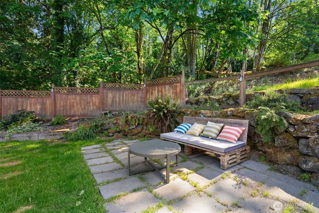 7598 E Alki View Court, Port Orchard, WA 98366