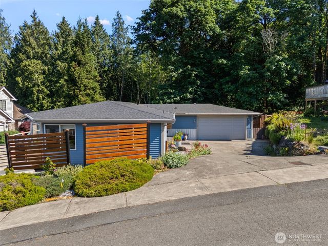 7598 E Alki View Court, Port Orchard, WA 98366