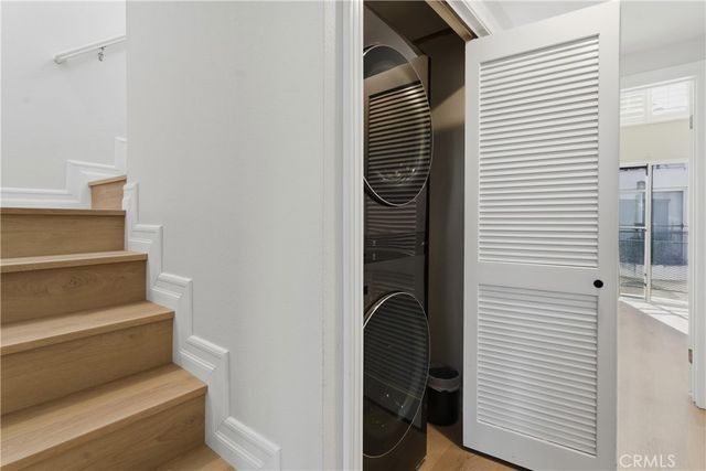 5107 Coldwater Canyon 14, Sherman Oaks, CA 91423