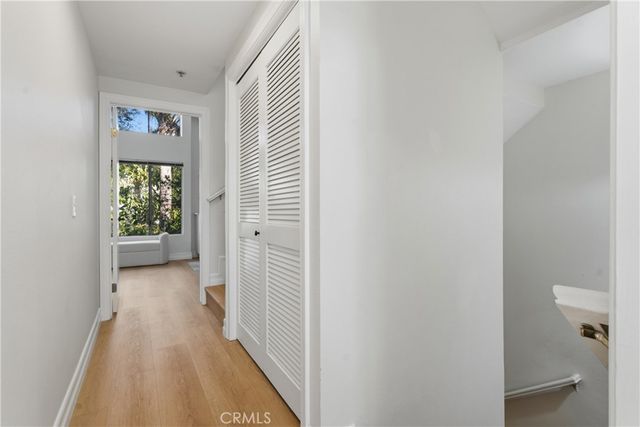 5107 Coldwater Canyon 14, Sherman Oaks, CA 91423