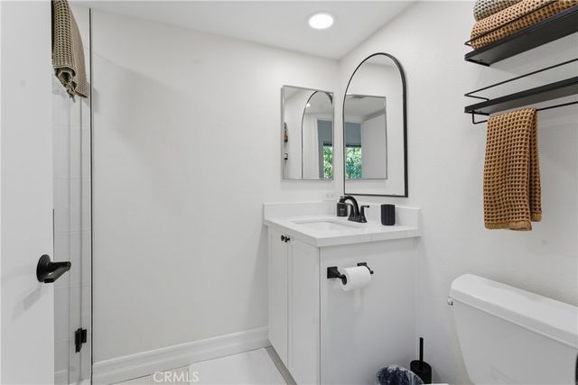 5107 Coldwater Canyon 14, Sherman Oaks, CA 91423