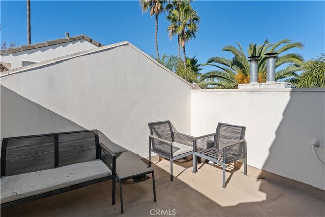 5107 Coldwater Canyon 14, Sherman Oaks, CA 91423