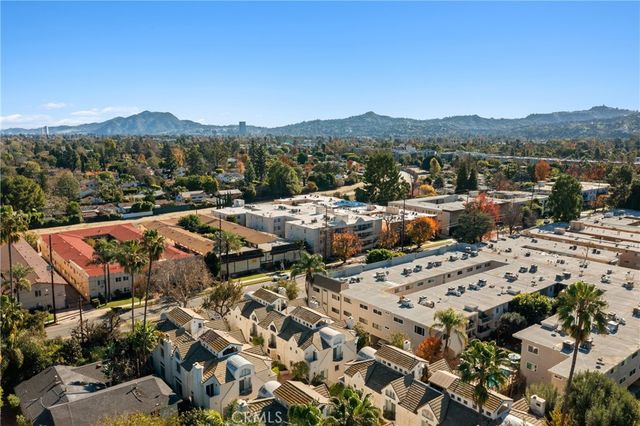 5107 Coldwater Canyon 14, Sherman Oaks, CA 91423