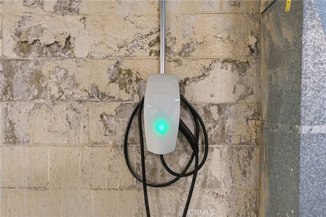 5107 Coldwater Canyon 14, Sherman Oaks, CA 91423