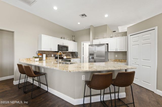 6001 NW TELFORD Avenue, Port St. Lucie, FL 34983