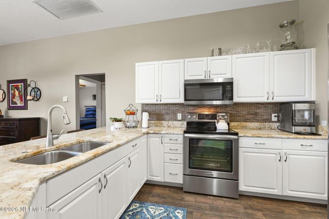 6001 NW TELFORD Avenue, Port St. Lucie, FL 34983