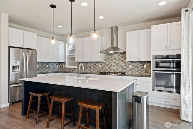 2423 NE Redford Street, Poulsbo, WA 98370