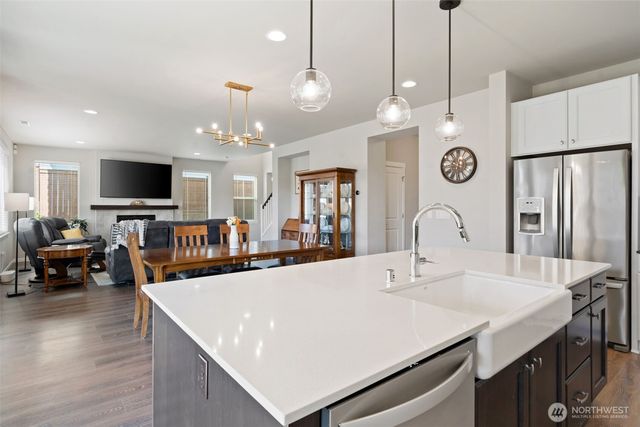 2423 NE Redford Street, Poulsbo, WA 98370