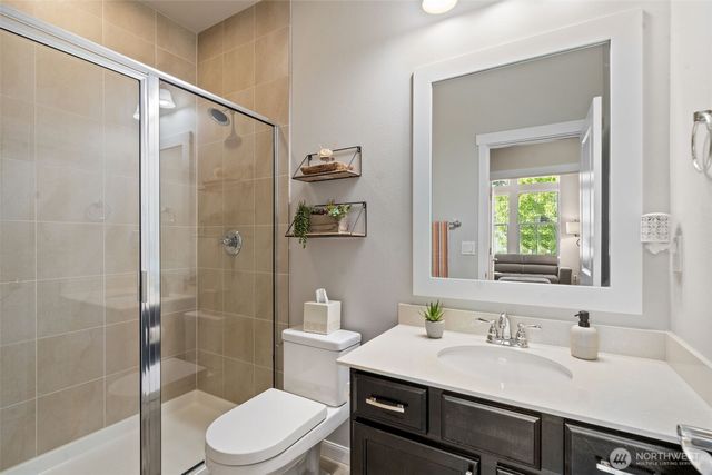 2423 NE Redford Street, Poulsbo, WA 98370
