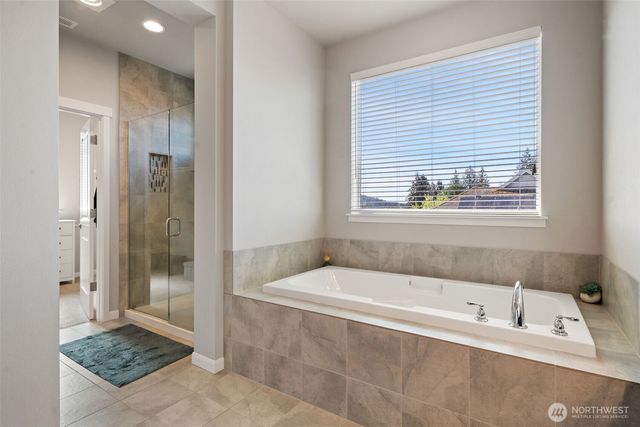2423 NE Redford Street, Poulsbo, WA 98370