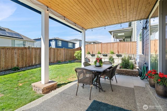 2423 NE Redford Street, Poulsbo, WA 98370