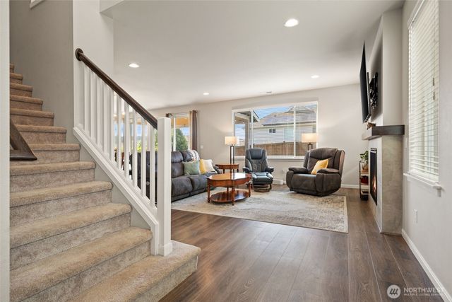 2423 NE Redford Street, Poulsbo, WA 98370