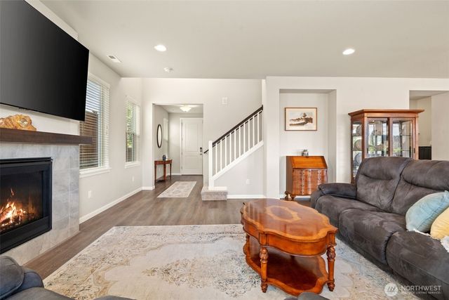 2423 NE Redford Street, Poulsbo, WA 98370