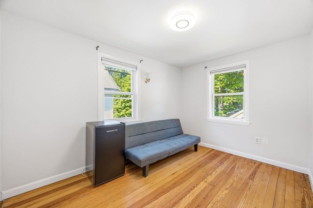 27 Shirley St 27, Lexington, MA 02421