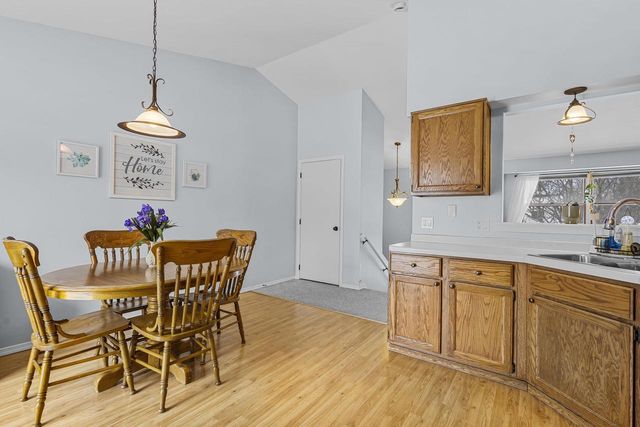 1601 S SUNDOWN LANE, Appleton, WI 54915