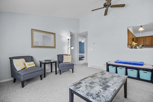 1601 S SUNDOWN LANE, Appleton, WI 54915