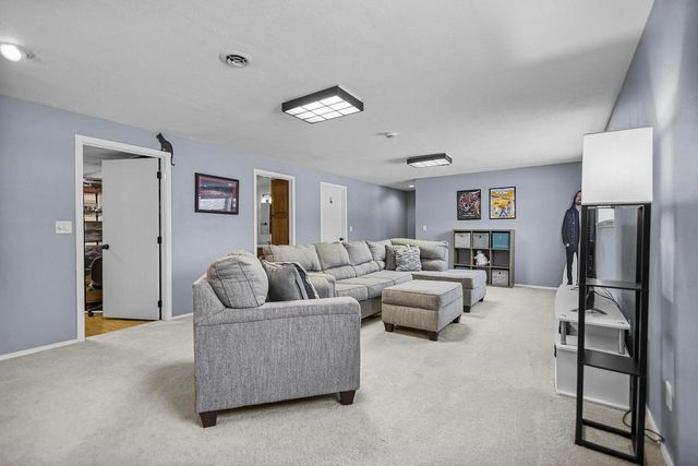 1601 S SUNDOWN LANE, Appleton, WI 54915