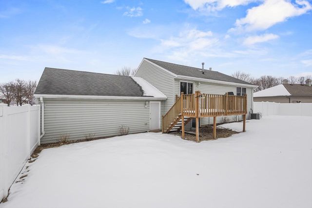 1601 S SUNDOWN LANE, Appleton, WI 54915