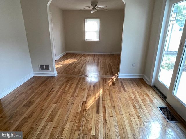 2225 DIAMOND ST, Wilmington, DE 19804
