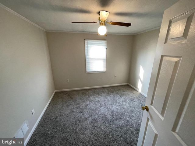 2225 DIAMOND ST, Wilmington, DE 19804