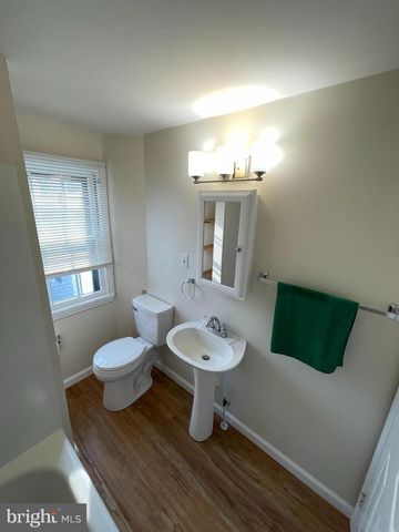 2225 DIAMOND ST, Wilmington, DE 19804