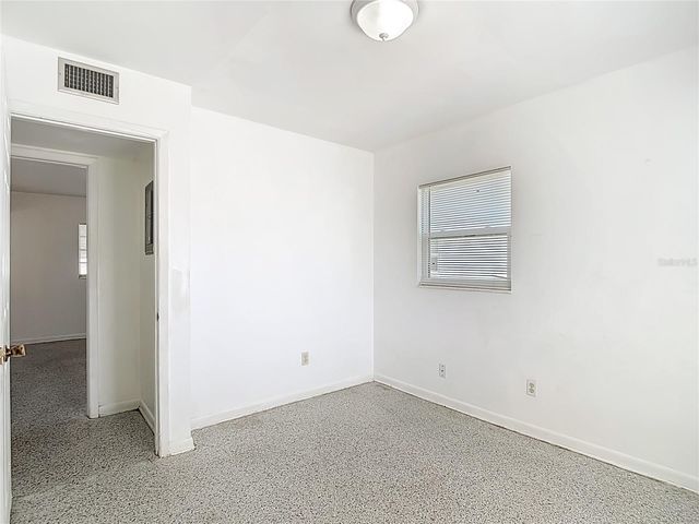 7717 W HIAWATHA STREET, Tampa, FL 33615