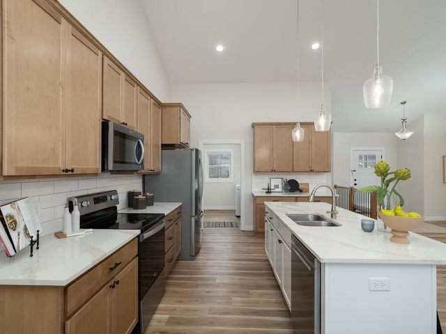 15110 Eileen Circle, Burnsville, MN 55306