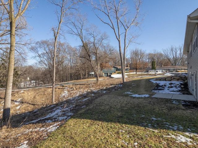 15110 Eileen Circle, Burnsville, MN 55306