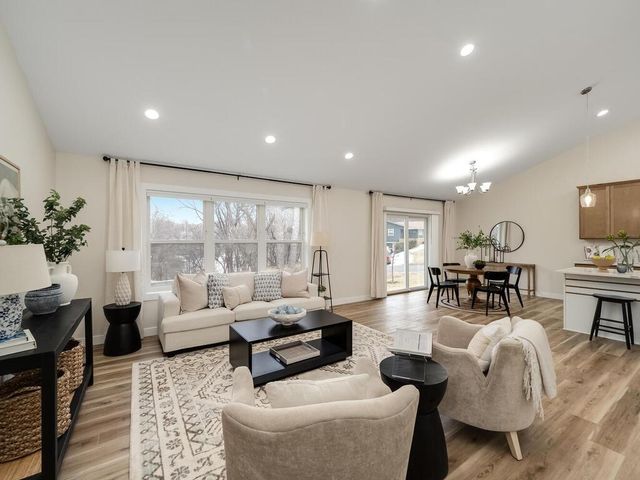 15110 Eileen Circle, Burnsville, MN 55306