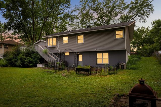 5306 Quebec Avenue N, New Hope, MN 55428