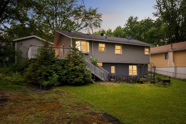 5306 Quebec Avenue N, New Hope, MN 55428