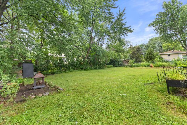 5306 Quebec Avenue N, New Hope, MN 55428