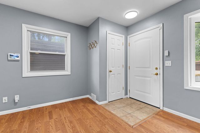 5306 Quebec Avenue N, New Hope, MN 55428