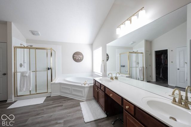 1442 Polo Chase Court, Carmel, IN 46032