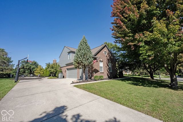 1442 Polo Chase Court, Carmel, IN 46032