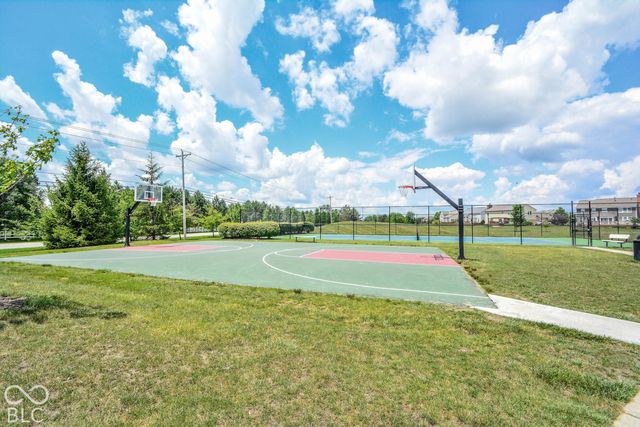 1442 Polo Chase Court, Carmel, IN 46032