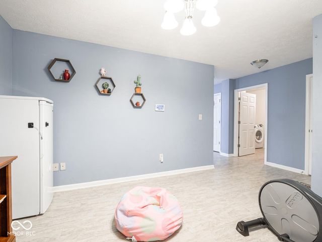 8218 Devon Avenue, Indianapolis, IN 46239
