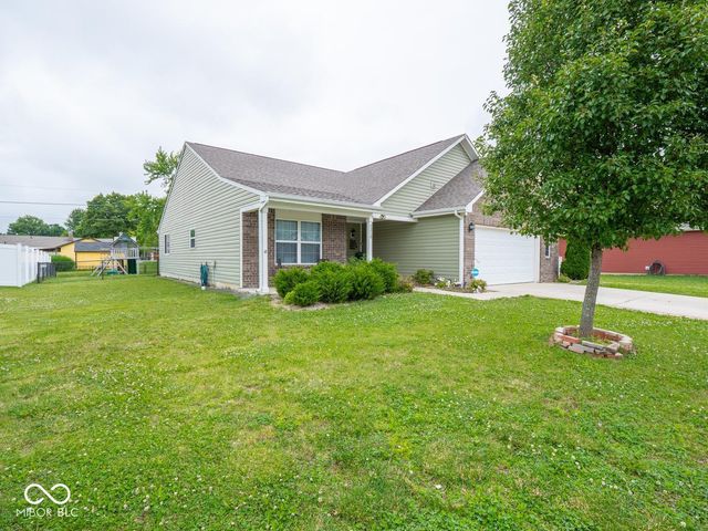 8218 Devon Avenue, Indianapolis, IN 46239