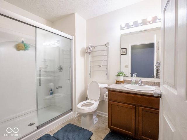 8218 Devon Avenue, Indianapolis, IN 46239