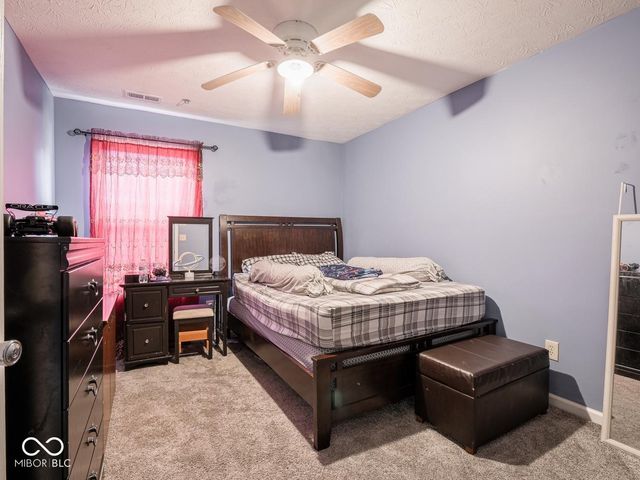 8218 Devon Avenue, Indianapolis, IN 46239