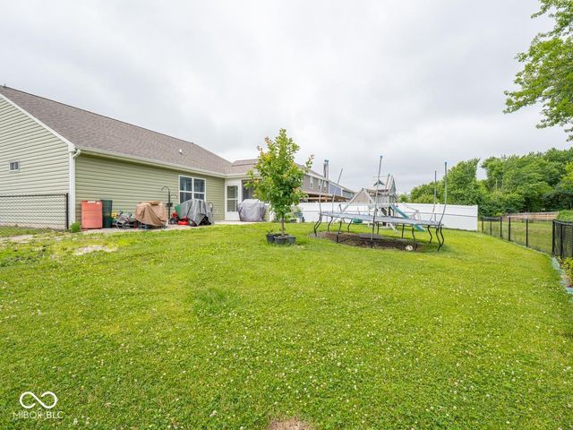 8218 Devon Avenue, Indianapolis, IN 46239