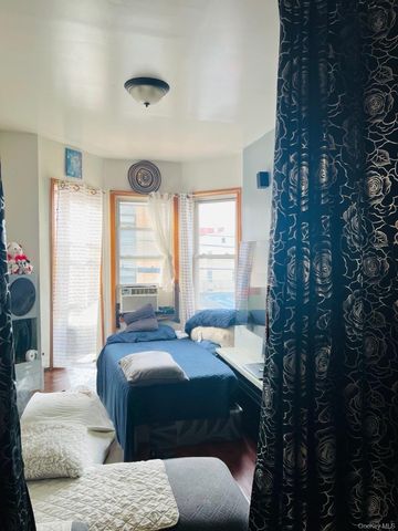 9812 38th Avenue, Corona, NY 11368