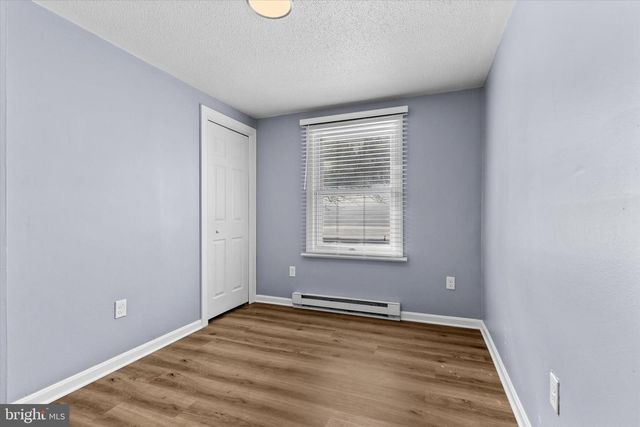 8694 SHEFFIELD MANOR BOULEV, Waynesboro, PA 17268