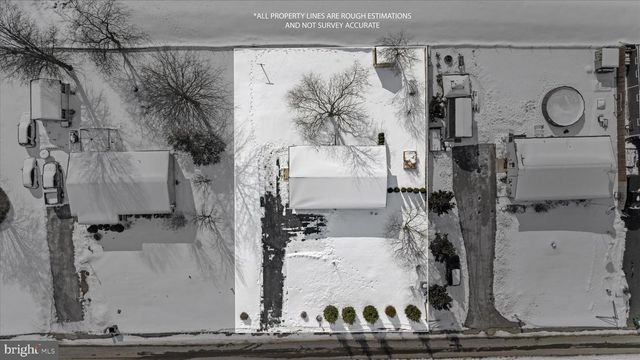 8694 SHEFFIELD MANOR BOULEV, Waynesboro, PA 17268