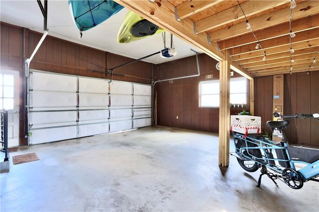 2342 N Winwood Drive, Fayetteville, AR 72703